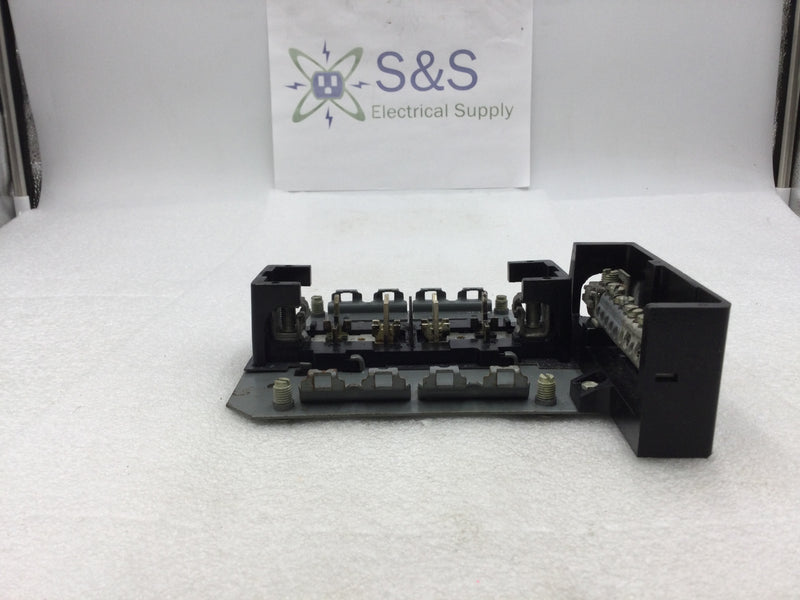 GE General Electric 4 Space/8 Circuit Load Center Guts Only with Isolated Ground and Neutral Bar 8" X 7.5"