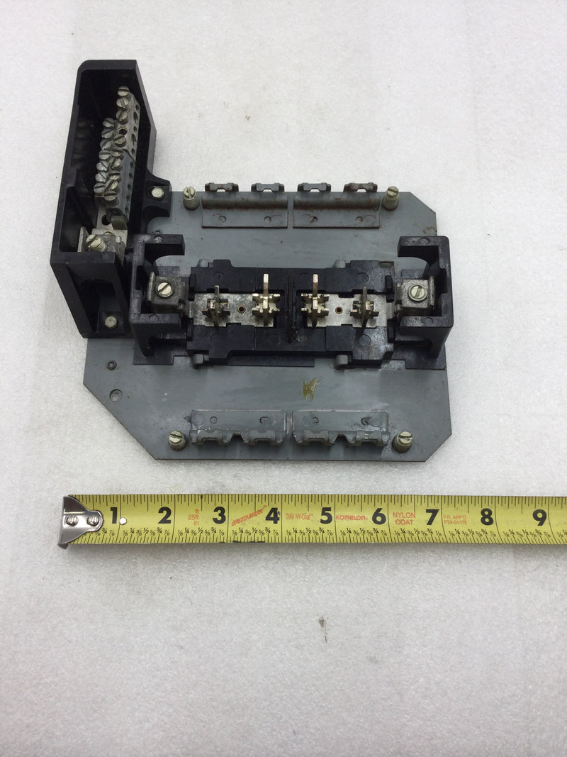 GE General Electric 4 Space/8 Circuit Load Center Guts Only with Isolated Ground and Neutral Bar 8" X 7.5"