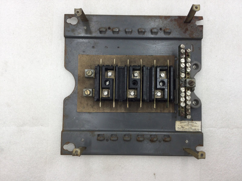 ITE/Siemens Type EQ-P Load Center 6 Space/12 Circuit 120/240 VAC Guts Only 11" X 11"