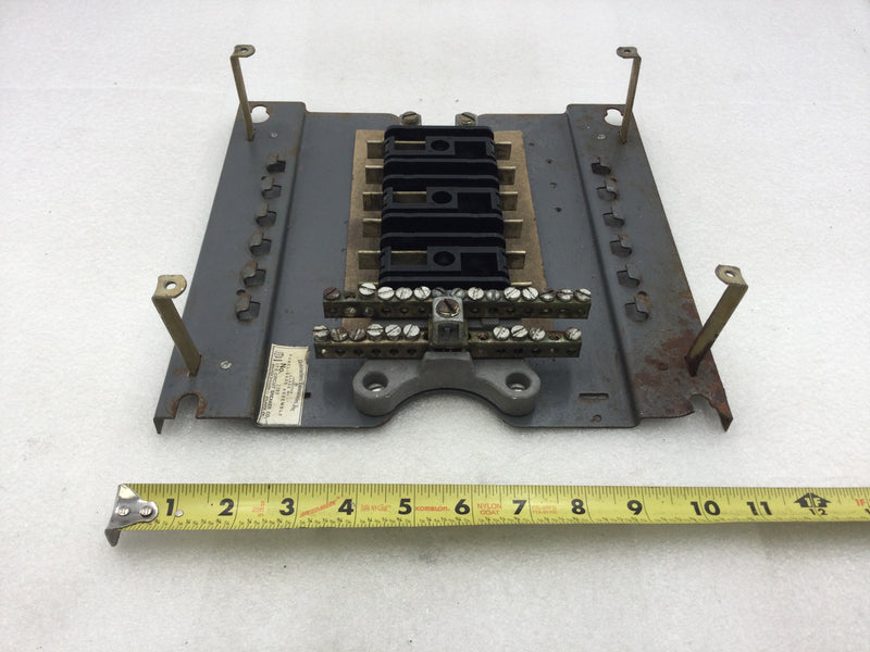 ITE/Siemens Type EQ-P Load Center 6 Space/12 Circuit 120/240 VAC Guts Only 11" X 11"