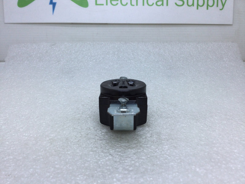 Leviton 15 Amp 125V Narrow Body Single Receptacle