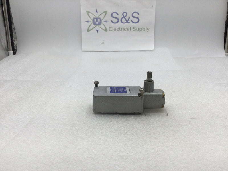 Honeywell 206LS1 MicroSwitch Limit Switch Head & Base 10 Amp 120-480 VAC 1/3 to 3/4 HP
