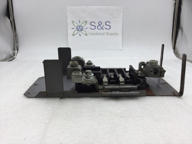 Square D QON Series 4 Space/8 Circuit Main Load Center Guts Only 6" X 13.5"