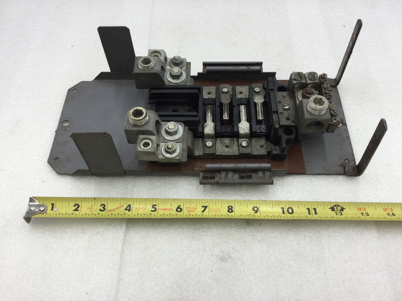 Square D QON Series 4 Space/8 Circuit Main Load Center Guts Only 6" X 13.5"