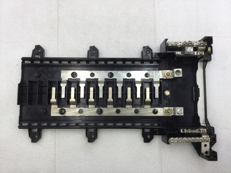 Square D QON24L125 12 Space/24 Circuit 125 Amp Main Load Center Guts Only 9" x 16"