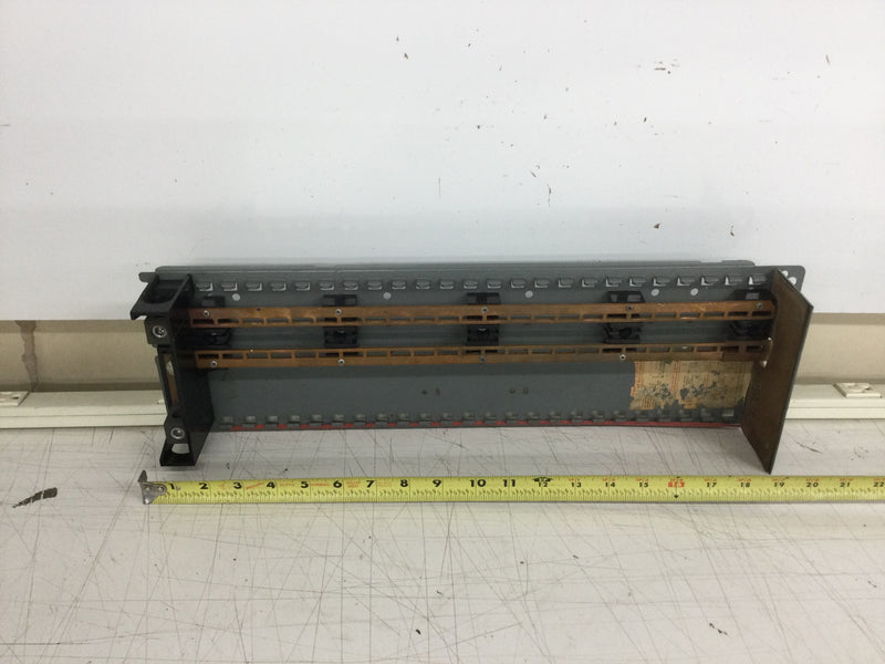 ITE/Walker 24 Space 200 Amp Main Load Center Guts Only 6" X 21"