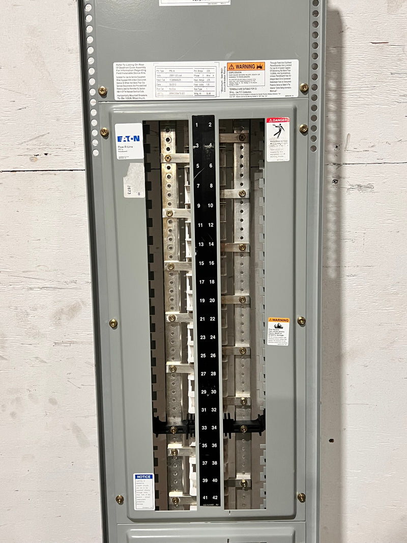 Cutler Hammer PRL1A Pow-R-Line  225 Amps 208Y/120VAC 84 Circuit Panel Board Interior