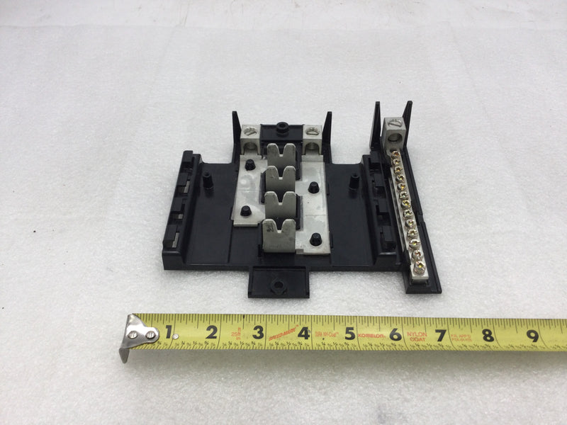 ITE 4 Space/16 Circuit 60 Amp 120/240 VAC Breaker Panel Guts Only 7" X 7"