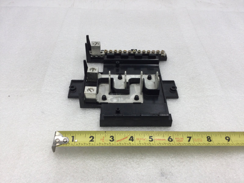 ITE 4 Space/16 Circuit 60 Amp 120/240 VAC Breaker Panel Guts Only 7" X 7"