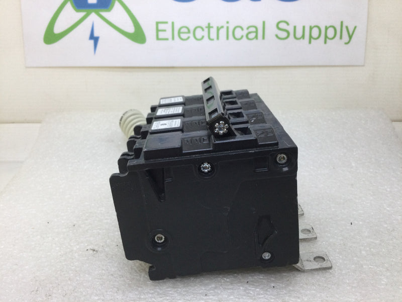 Siemens B3100H00S01 100 Amp 3 Pole 120/240V Bolt On Type BLH Circuit Breaker w/Shunt Trip