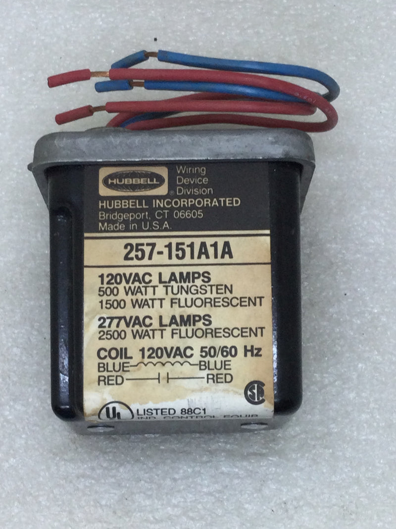 Hubbell H-MOSS 257-151 A1A Lighting Relay 120 VAC Coil 120/277 VAC Lamps