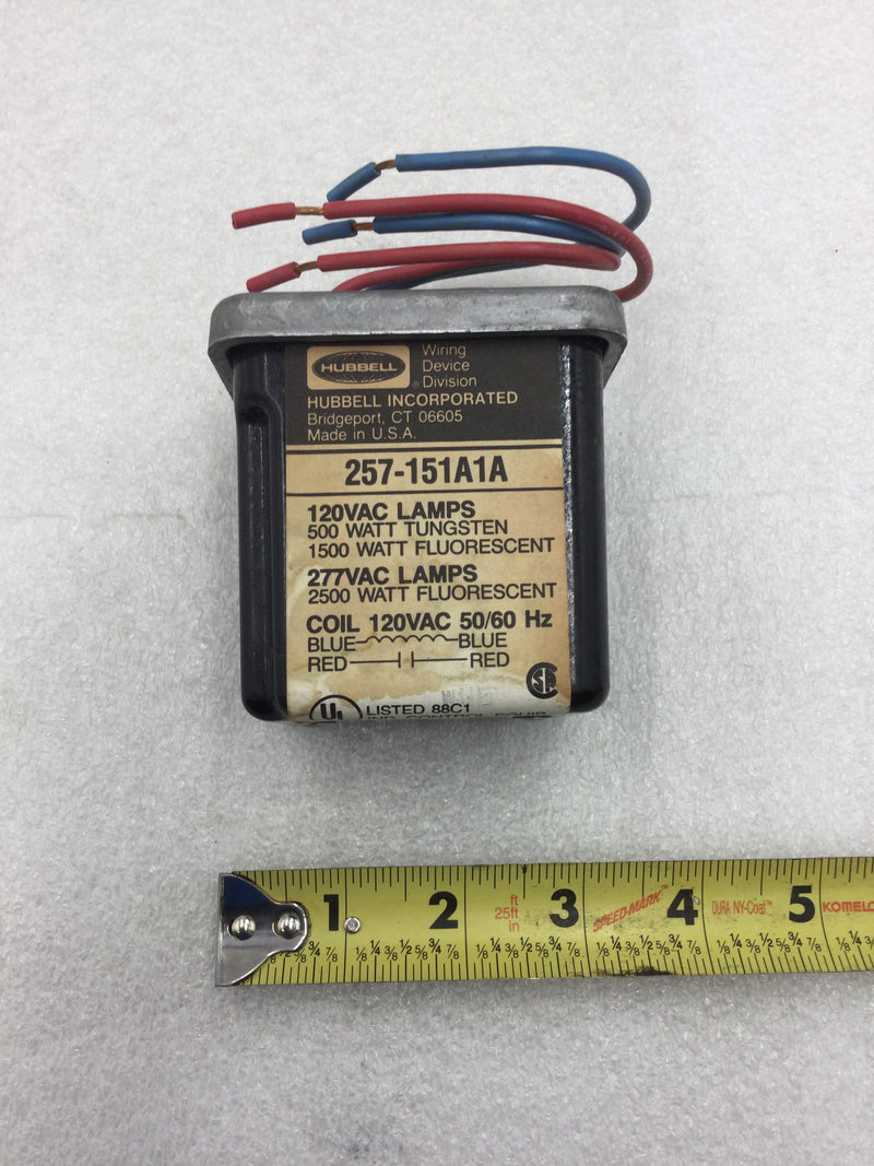 Hubbell H-MOSS 257-151 A1A Lighting Relay 120 VAC Coil 120/277 VAC Lamps