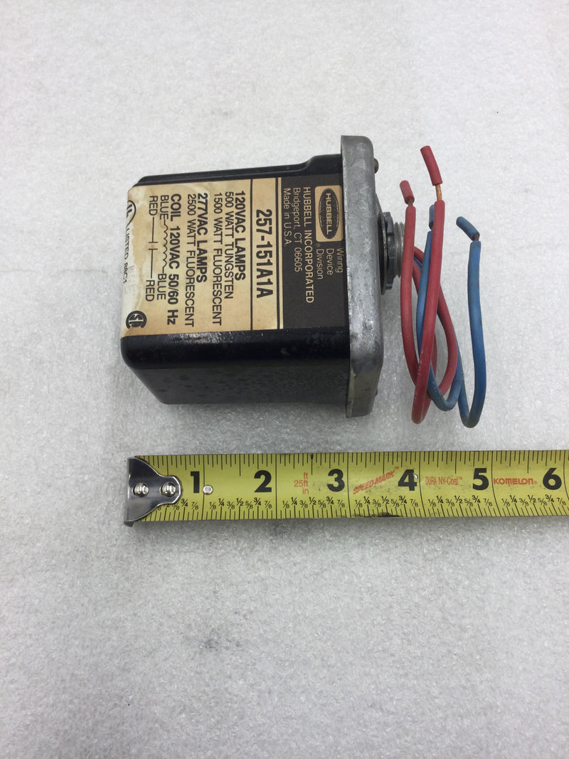 Hubbell H-MOSS 257-151 A1A Lighting Relay 120 VAC Coil 120/277 VAC Lamps