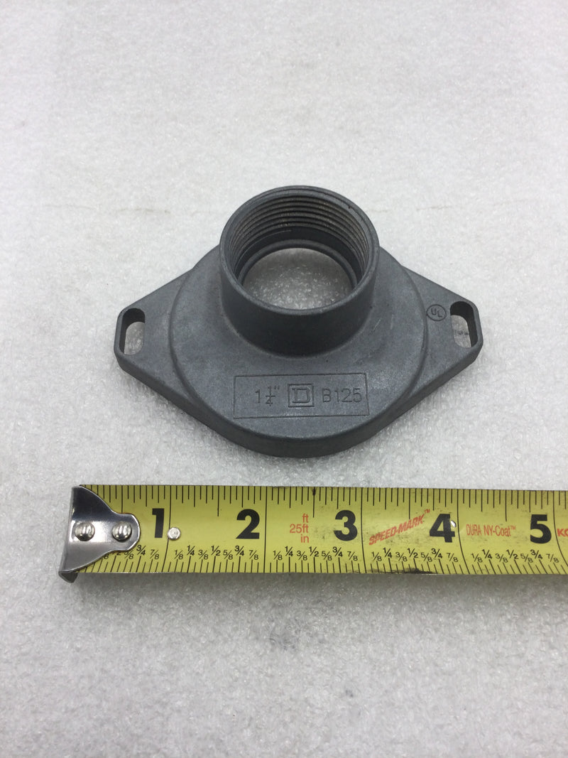 Square D B125 Series 4 1 1/4" Service Hub