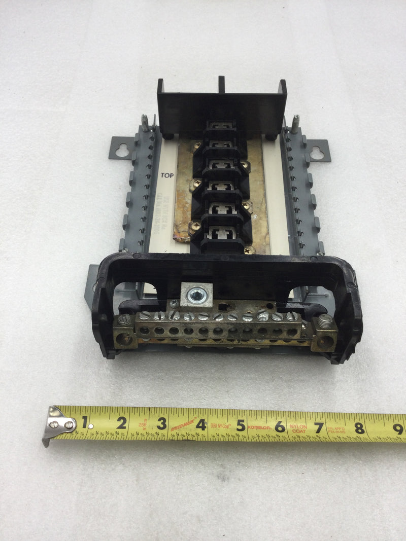 FPE M112-24-200G 6 Space/12 Circuit 200 Amp 120/240 VAC Load Center Guts Only 7" X 11"