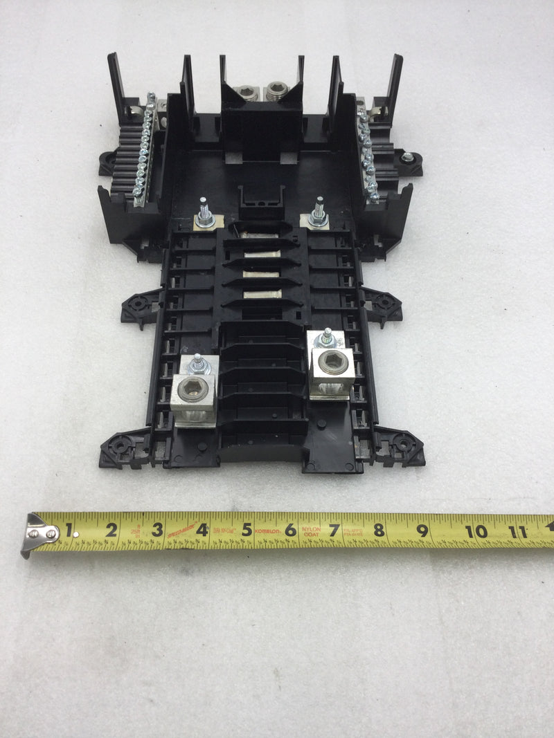 Square D BX30RFT Single Phase 200 Amp 240 VAC 4 Space/8 Circuit Type QO Feed Thru Load Center Guts Only 10" X 13"