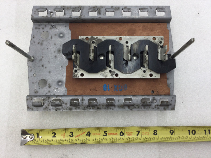 Westinghouse B10-20 FNG/SNG 100 Amp 6 Space/12 Circuit Load Center 120/240 VAC Guts Only  6.5" X 9"