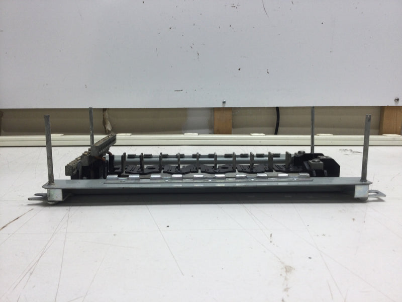 Siemens/ITE 10 Space/30 Circuit MLO Load Center 200 Amp 120/240 VAC Type EQ Guts Only 8" x 15"