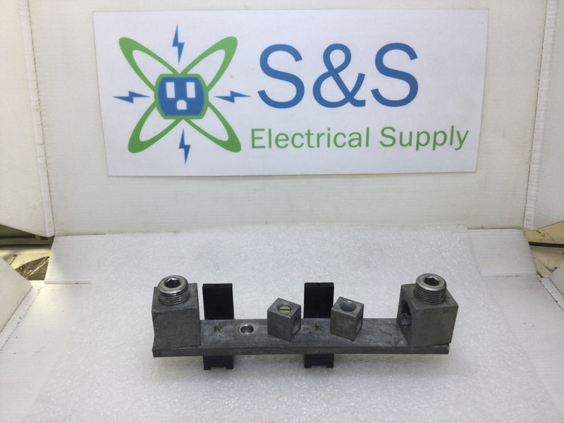 Crouse Hinds 4 Position Isolated Neutral/Ground Bar with 2 CA-380 Neutral Lugs and 2 BA-150 Ground Lugs