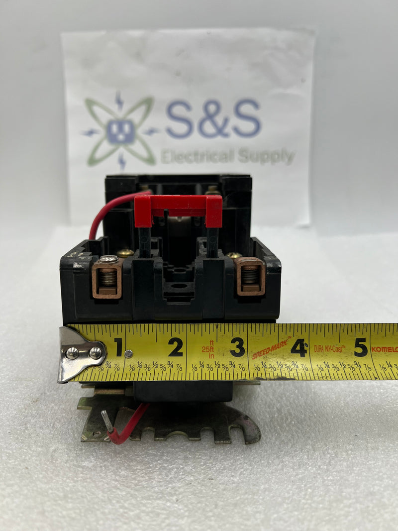 Square D 8536SCG2 Size P1 120v Series A 1 Phase 120/230v Coil 120v Contactor 8536SCG-2