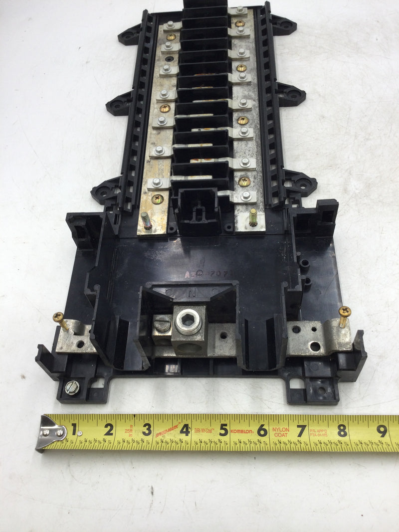 Square D QO Series 100 Amp Panel Guts Only 15/30 Spaces 120/240VAC 8.5" x 17.5"