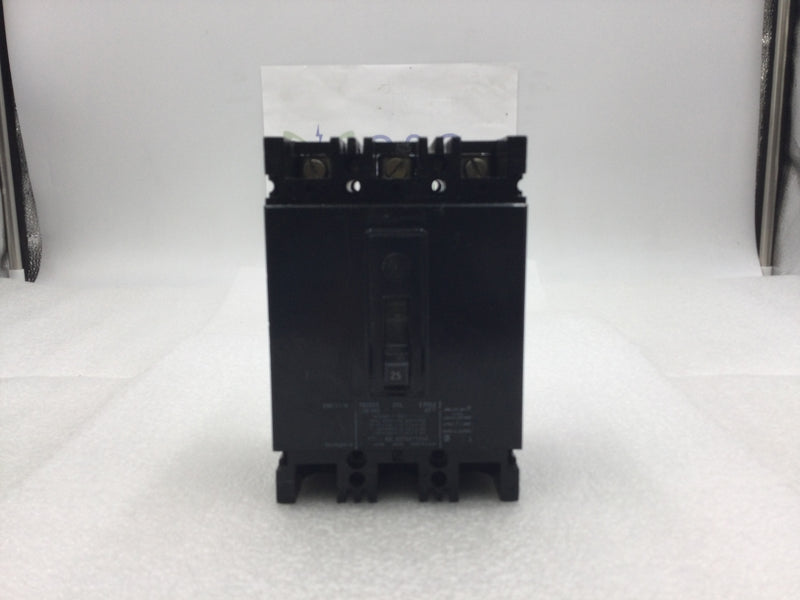 Westinghouse FB3025 25 Amp 3 Pole 600 VAC Molded Case Circuit Breaker