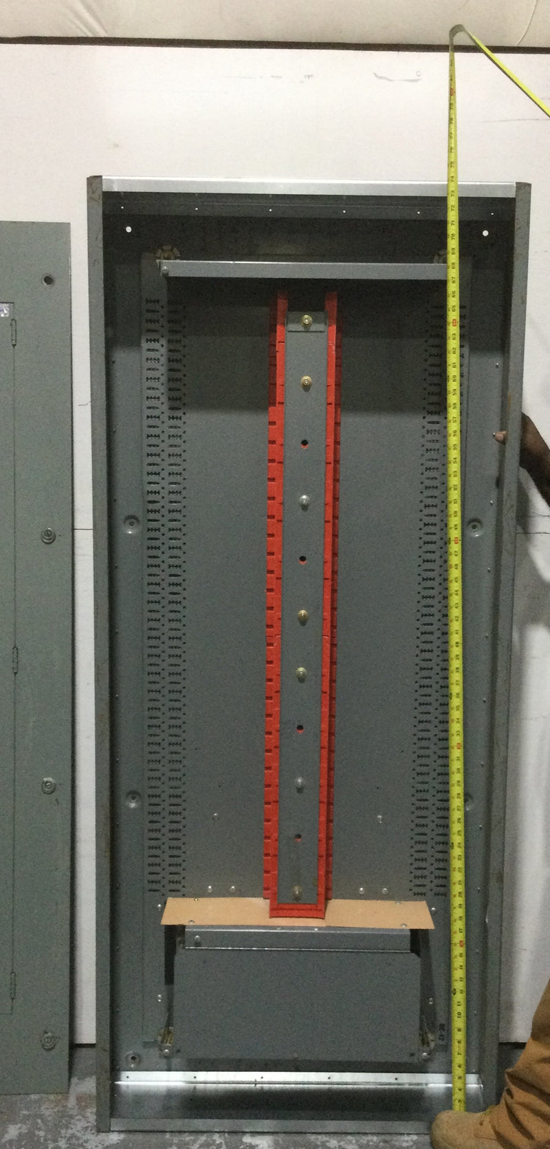 Square D HCM11953-7W 600 Amp 277/480V 3 Phase 4 Wire I Line Panelboard 74.5" x 32"