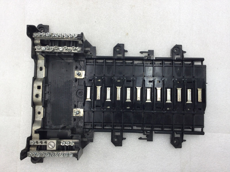 Square D QO124M125RB 125 Amp 12 Space/24 Circuit 120/240 VAC Load Center Guts Only 9" x 13"