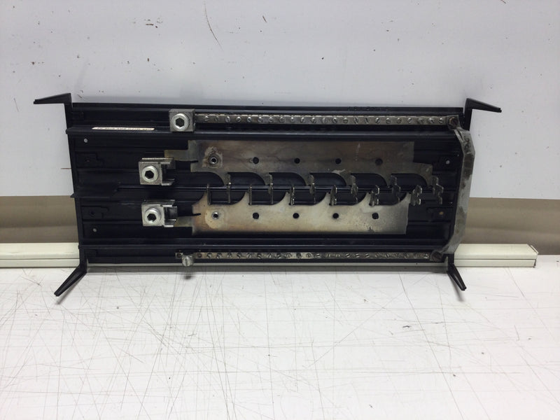 Siemens/ITE 200 Amp 12 Space/40 Circuit 120/240 VAC Load Center Guts Only 9" X 19"