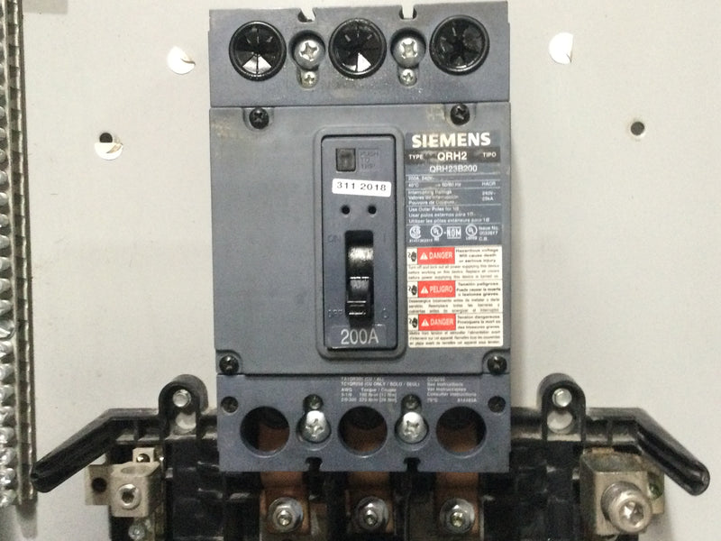 Siemens PW3054B3200CU 200-Amp 30-Space 54-Circuit 3-Phase Outdoor Rated Main Breaker 38.5" x 14.5"