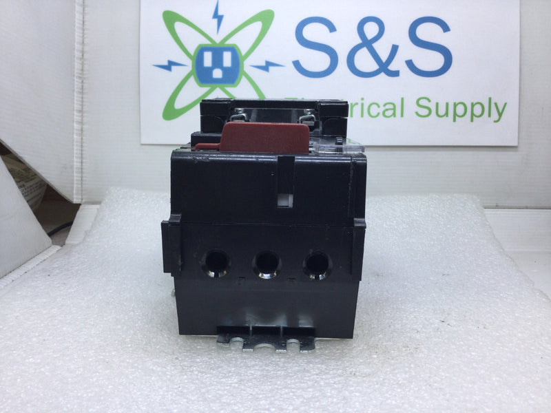 Square D 8536SBO2H308S Nema Size 0 3 Pole Contactor