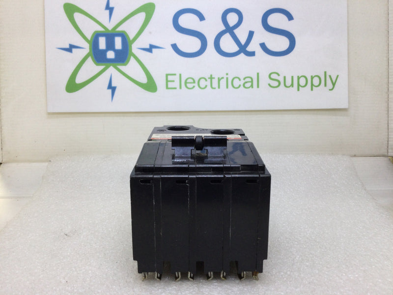 Square D QO2200 200 Amp 2 Pole 120/240V Plug on Circuit Breaker