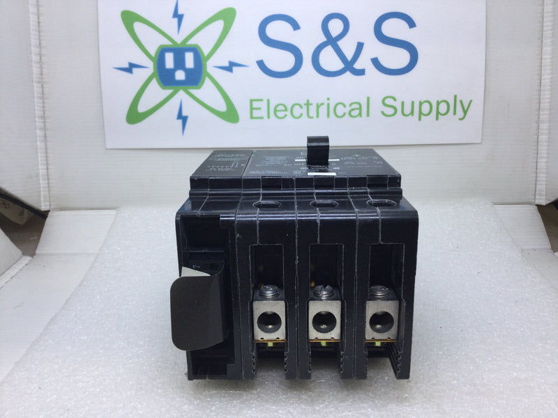 Square D EDB34040SA 40 Amp 3 Pole 480Y/277V Bolt on Circuit Breaker w/Shunt Trip