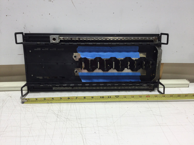 Siemens/ITE 150 Amp 10 Space/30 Circuit 120/240 VAC Type Q Load Center Guts Only 8" X 18"