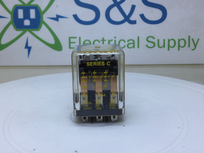 Square-D 8501 KU13V20 3 Poles 120VAC 11 Blade Plug-In Relay