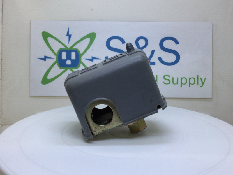 Square-D/Schneider Electric Pumptrol 9013 FSG2 30/50 Water Pressure Switch