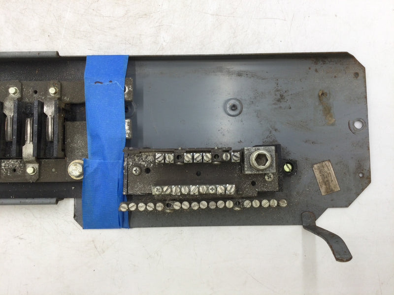 Square D QON30MG150 30 Circuit 150 Amp 120/240VAC Main Breaker Panel Guts Only 7" x 25"