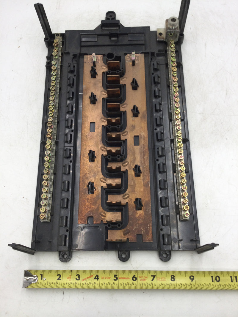 Siemens SNW1224L1200T 8 Space MLO 120/240VAC Type Q Breaker Panel Guts Only 10" x 18"