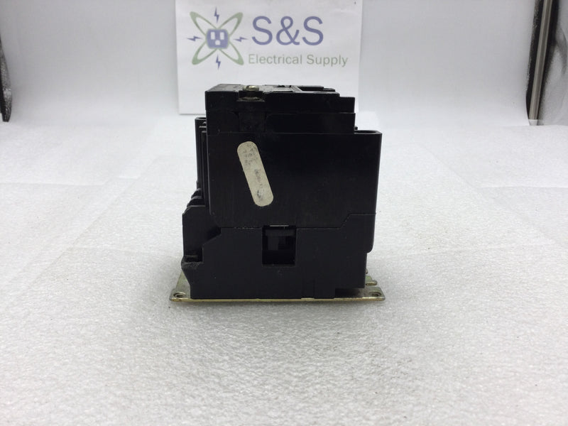 Square D 8502SBO1 Nema Size 0 Starter/Contactor 2 Pole 115/230 VAC 1-2 HP with 120 VAC Coil and without Overload Relay