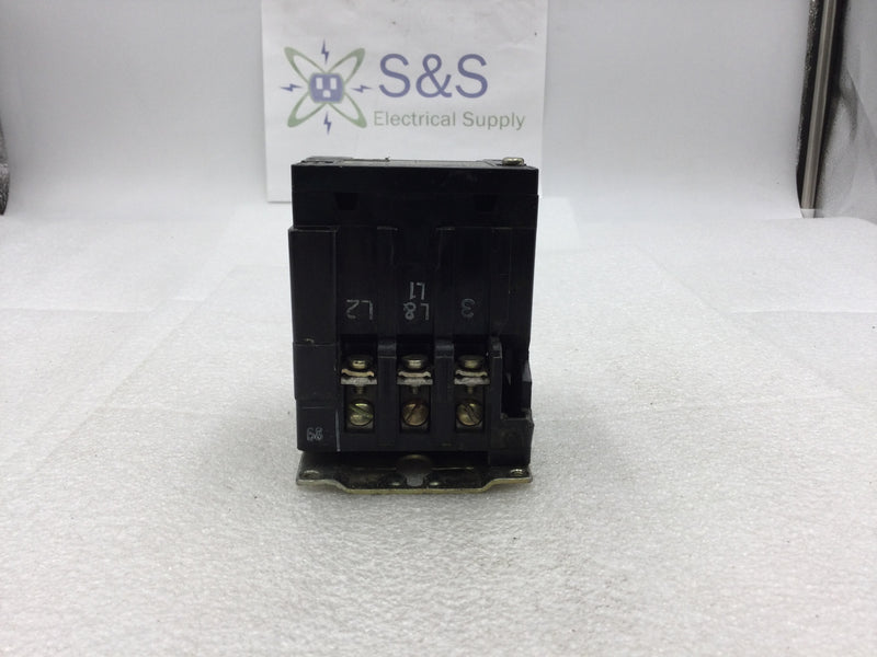 Square D 8502SBO1 Nema Size 0 Starter/Contactor 2 Pole 115/230 VAC 1-2 HP with 120 VAC Coil and without Overload Relay