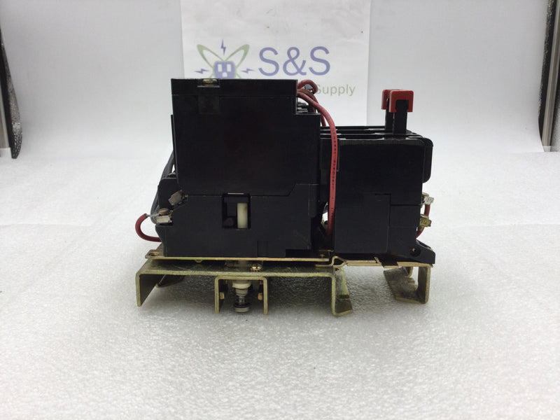 Square D 8736 SA016 Nema Size 00 Series A Reversing Starter/Contactor 3 Phase 115-575 VAC 1 1/2 to 2 HP with 120 VAC Coil