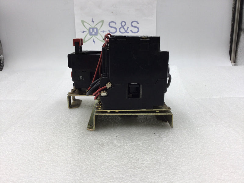 Square D 8736 SA016 Nema Size 00 Series A Reversing Starter/Contactor 3 Phase 115-575 VAC 1 1/2 to 2 HP with 120 VAC Coil