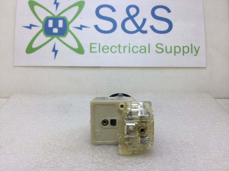 Square D 9001 KM-1 Green Pilot Light Module 110-120 VAC 50/60Hz Lamp GE 755 Series G with KA-2 Push Button Module