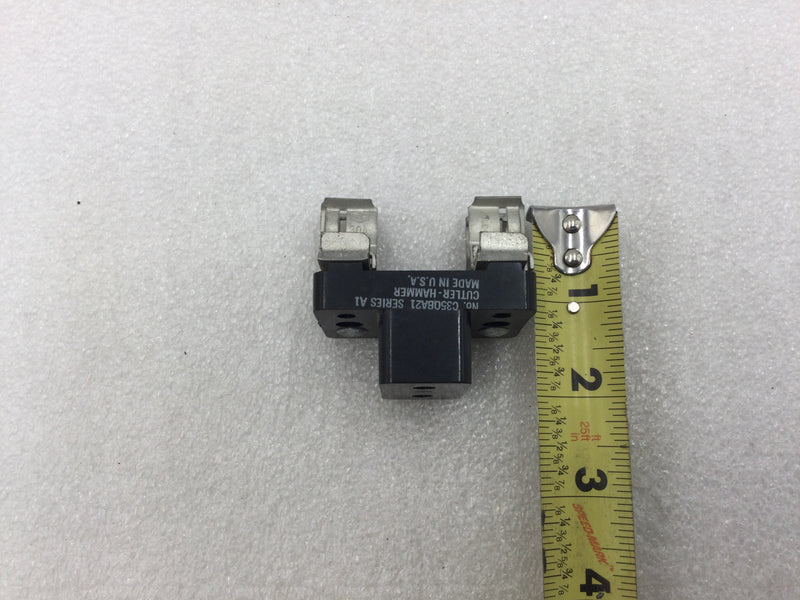 Cutler Hammer C350BA21 30 Amp 250v 1 Pole Fuse Block