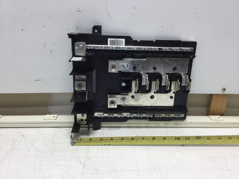 Square D HOM12L225PRB 225 Amp 6 Space/12 Circuit 120/240 VAC Load Center Guts Only 10" X 12"