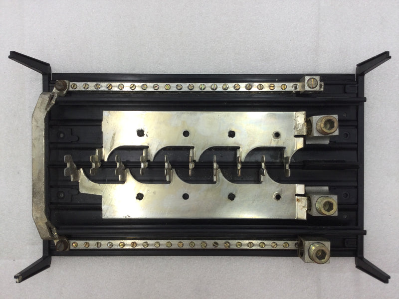 Siemens G2040ML1200 200 Amp 10 Space/40 Circuit 120/240 VAC Load Center Guts Only 9" X 14"