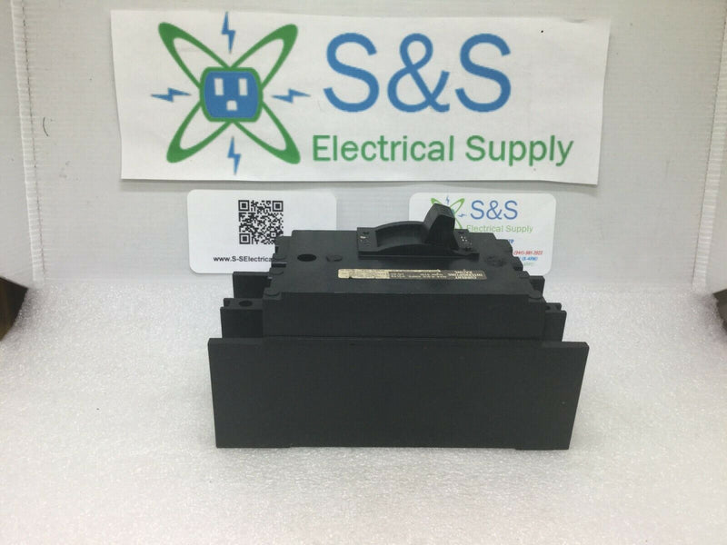 Square D Q2l Q2l2200 2 Pole 200 Amp 120/240v Circuit Breaker Type Q2mt