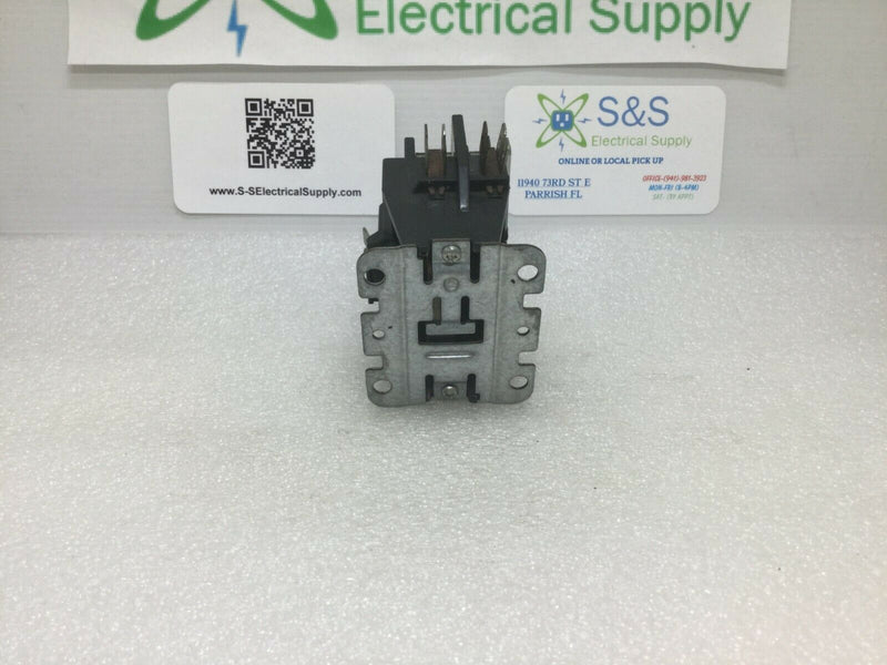 Siemens Definite Purpose Contactor D70637.067