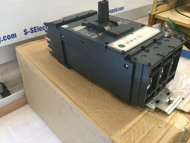 Square D Lga36600u31x  600a 600v Circuit Breaker 3 Pole Powerpact W/Aux Lg600
