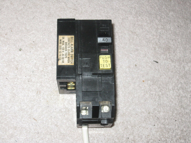 Square D Qob Qob240gfi2100 Alarm  2 Pole 40 Amp  Gfci Circuit Breaker  Bolt On